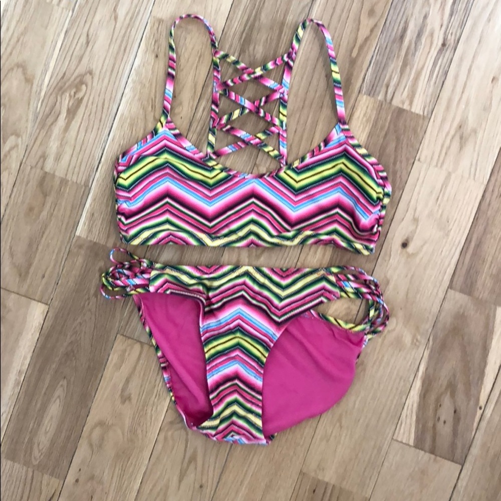 Xhilaration swimsuit set